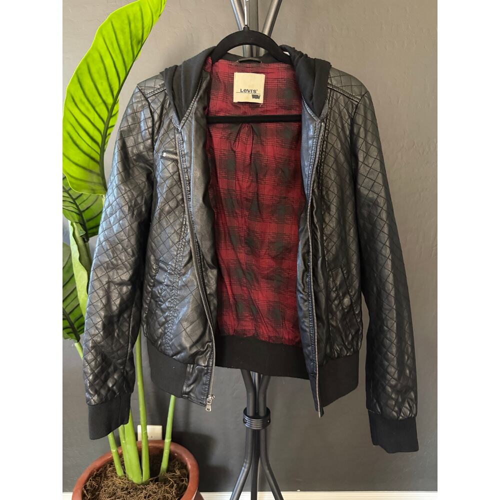 Levi’s Black Quilted Faux Leather Moto Jacket Hoodie Plaid Lined Cropped Medium
